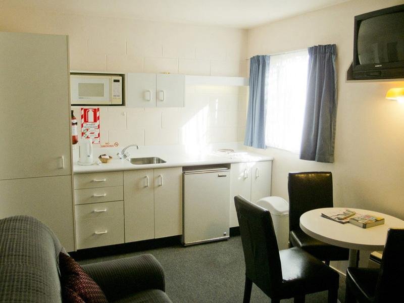 Фото 747 Motel Wellington