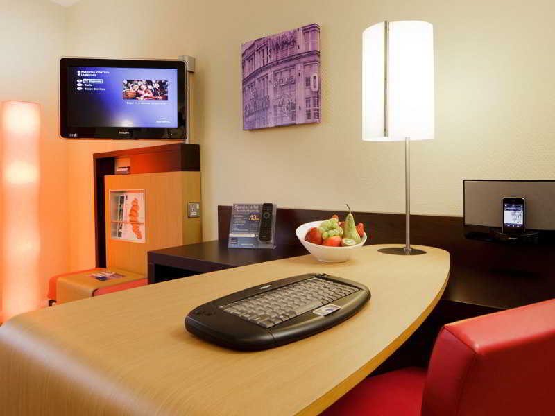 Фото Novotel Manchester Centre