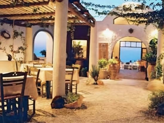 Фото Finikia Memories Hotel