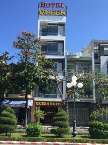 Гостиница Queen Hotel в Нячанге
