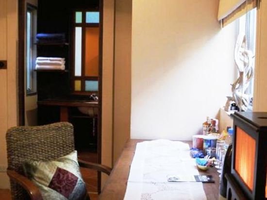 Фото Chateau Dale Boutique Residence