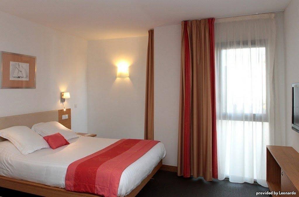 Фото Best Western Premier Vieux-Port Hotel