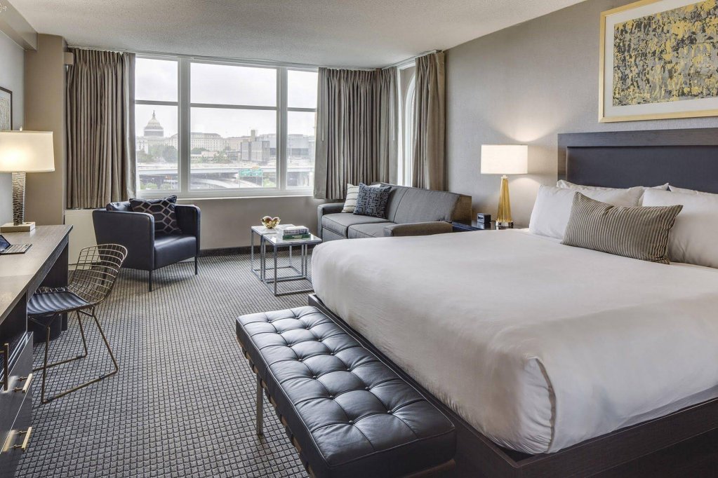 Фото Capitol Skyline