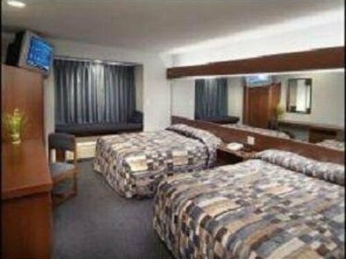 Гостиница Microtel Inn & Suites by Wyndham Gardendale