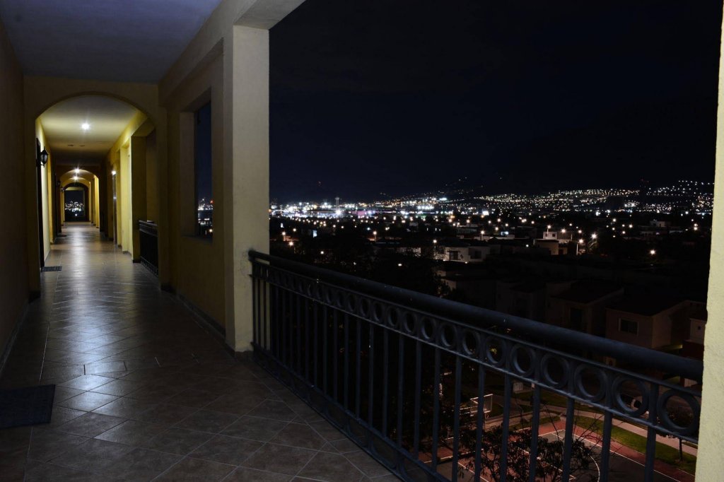 Фото 129567837248