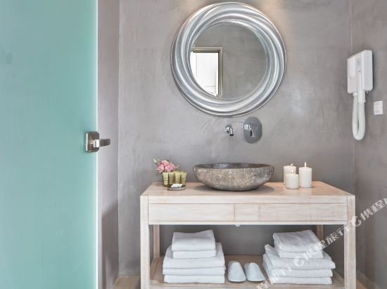 Фото Santorini Palace