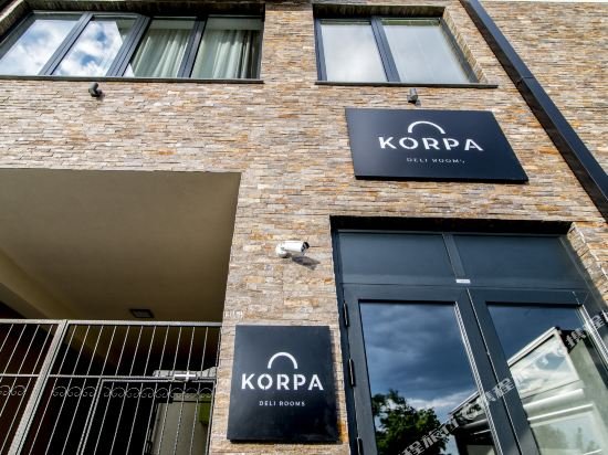 Фото Korpa Deli Rooms