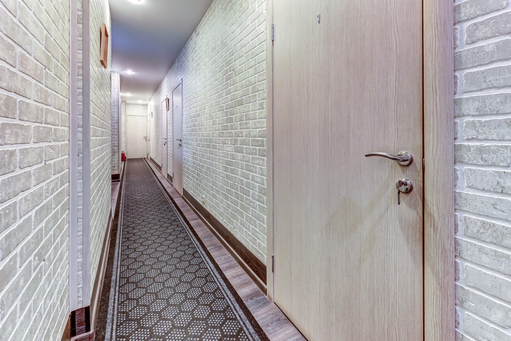 Фото Август