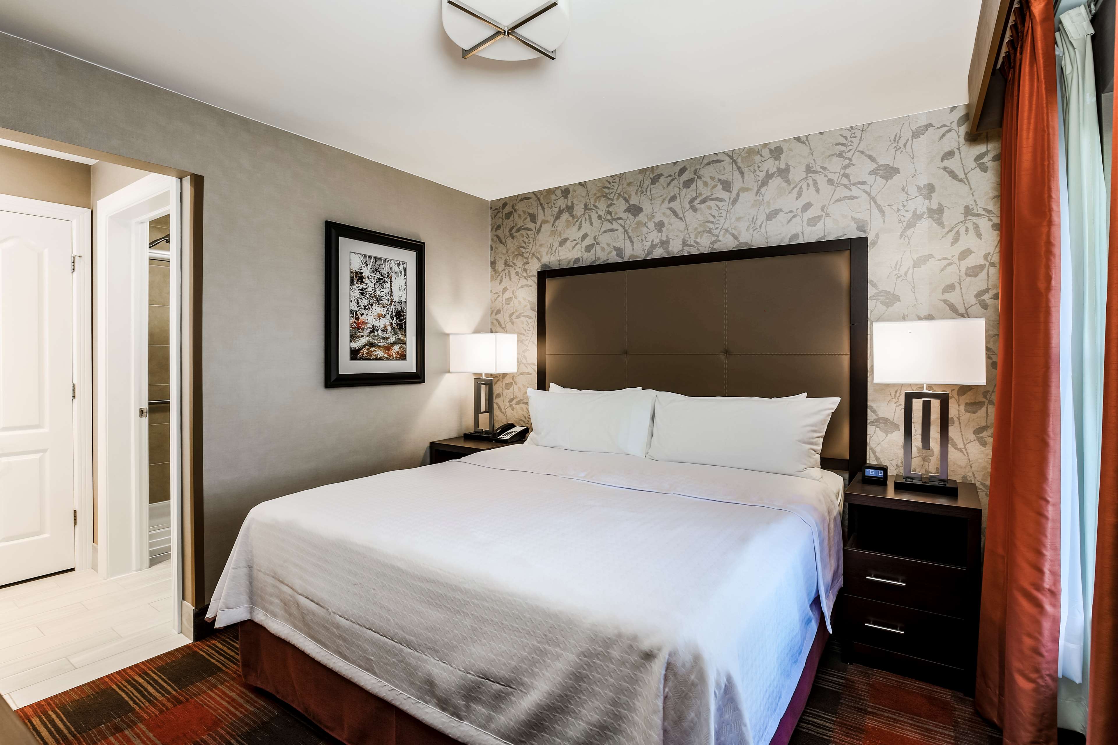 Фото Homewood Suites by Hilton Long Island-Melville