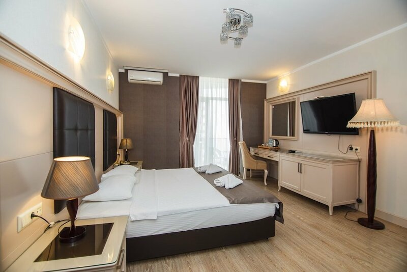 Гостиница Hotel 19 в Батуми