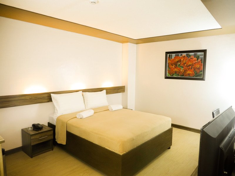 Фото Leope Hotel