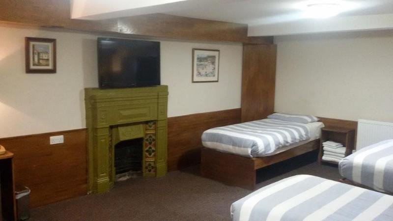 Фото Adelphi Hotel