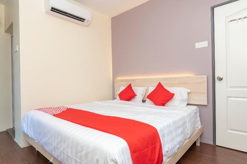 Фото Oyo 778 BMW 2 Hotel