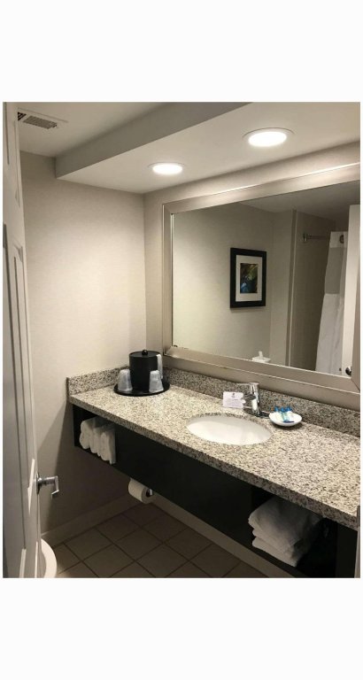 Фото Best Western Plus Cary Inn - Nc State