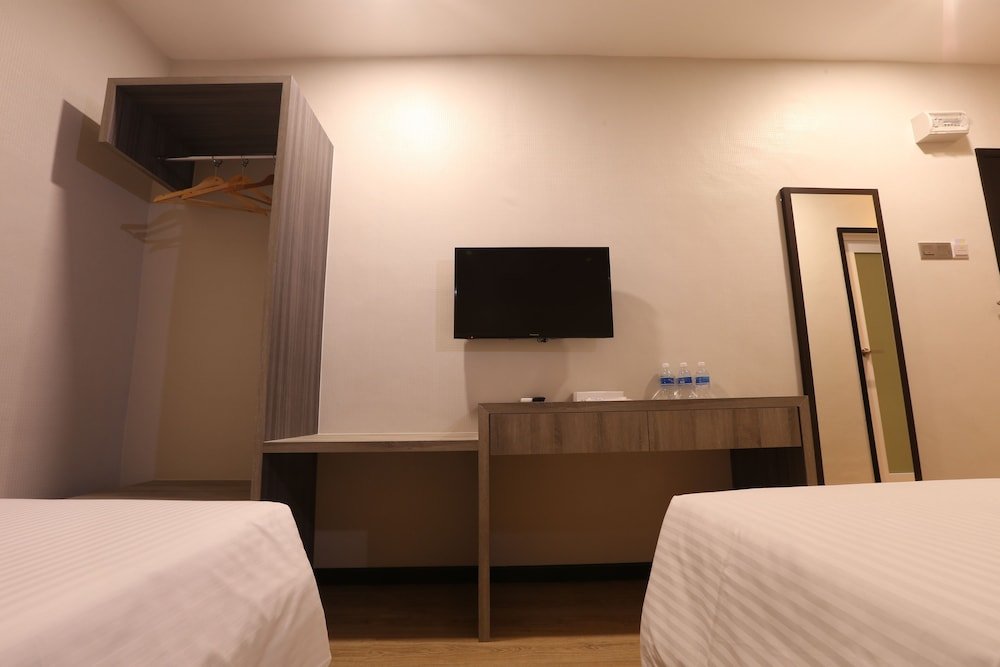 Фото Pearl White Hotel