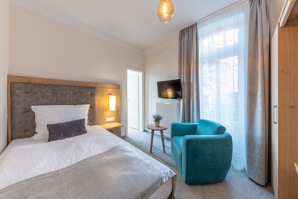 Фото 24-7 Hotel Selfscheckin