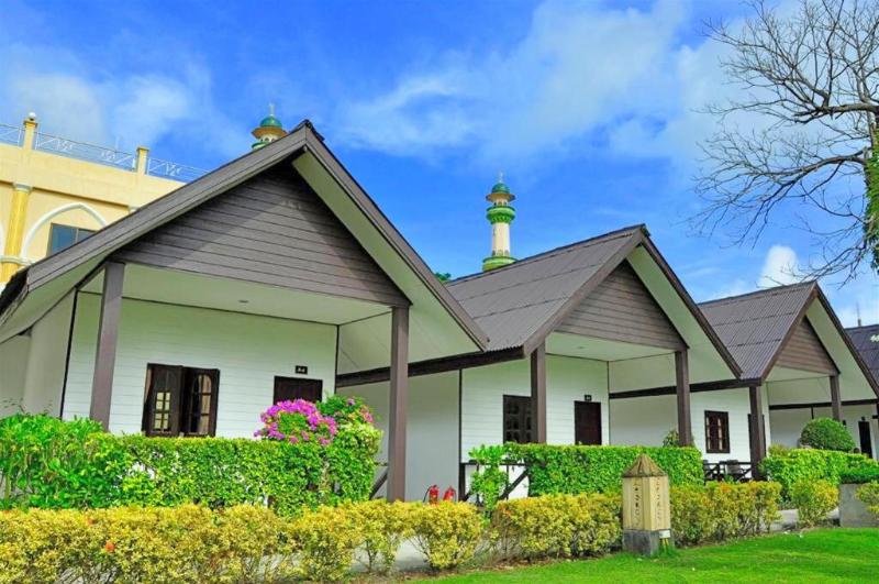 Фото Phi Phi Andaman Legacy Resort