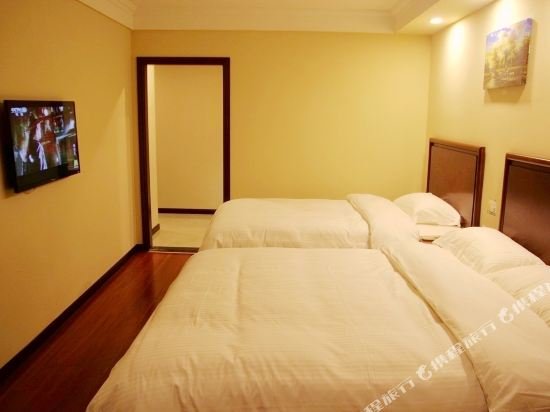 Фото GreenTree Inn ShanDong QingDao LiCang ShuYuan Road Daon square Express Hotel