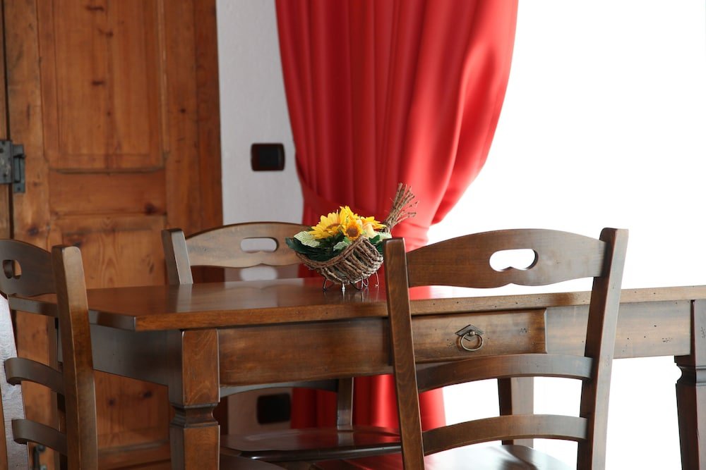 Фото Albergo Ristorante La Torre