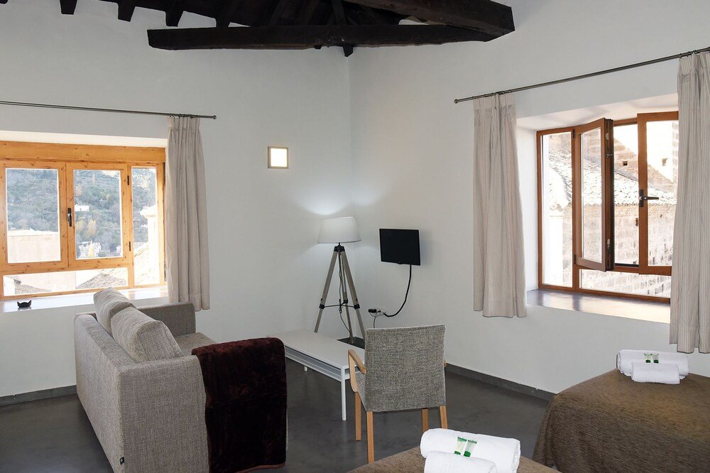 Фото Albergue Inturjoven Cazorla - Hostel