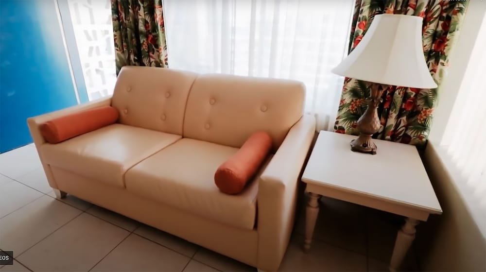 Фото Alden Suites - A Beachfront Resort