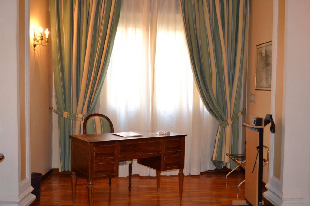 Фото Hotel City Palazzo dei Cardinali