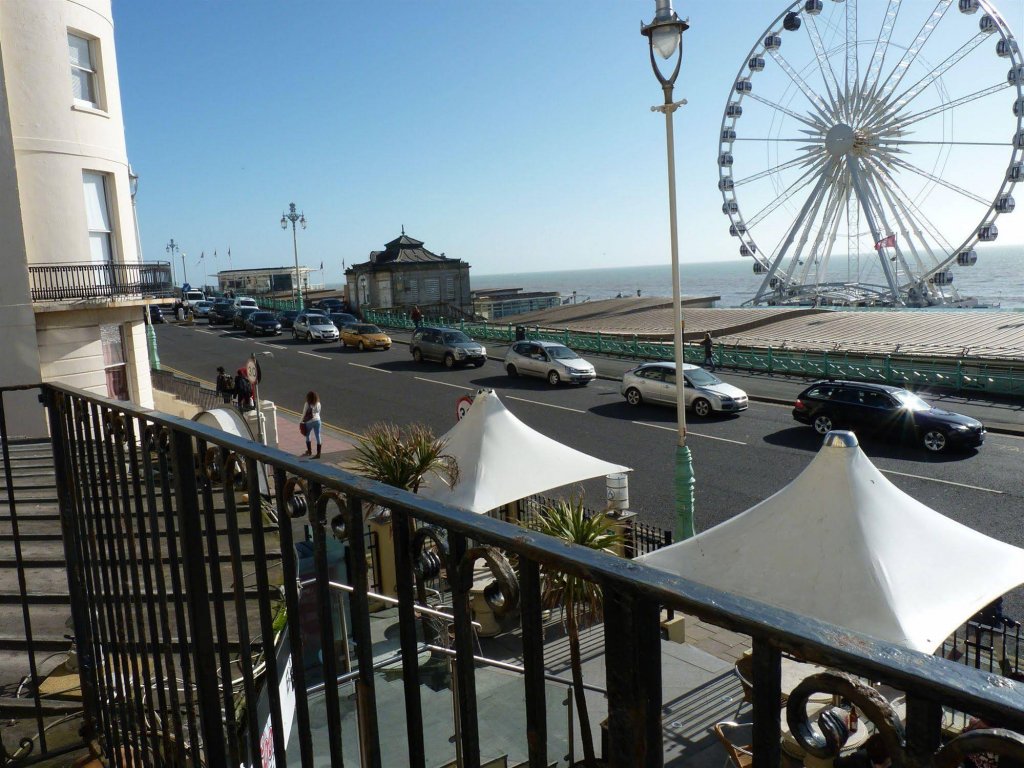 Фото Amsterdam Hotel and A Bar