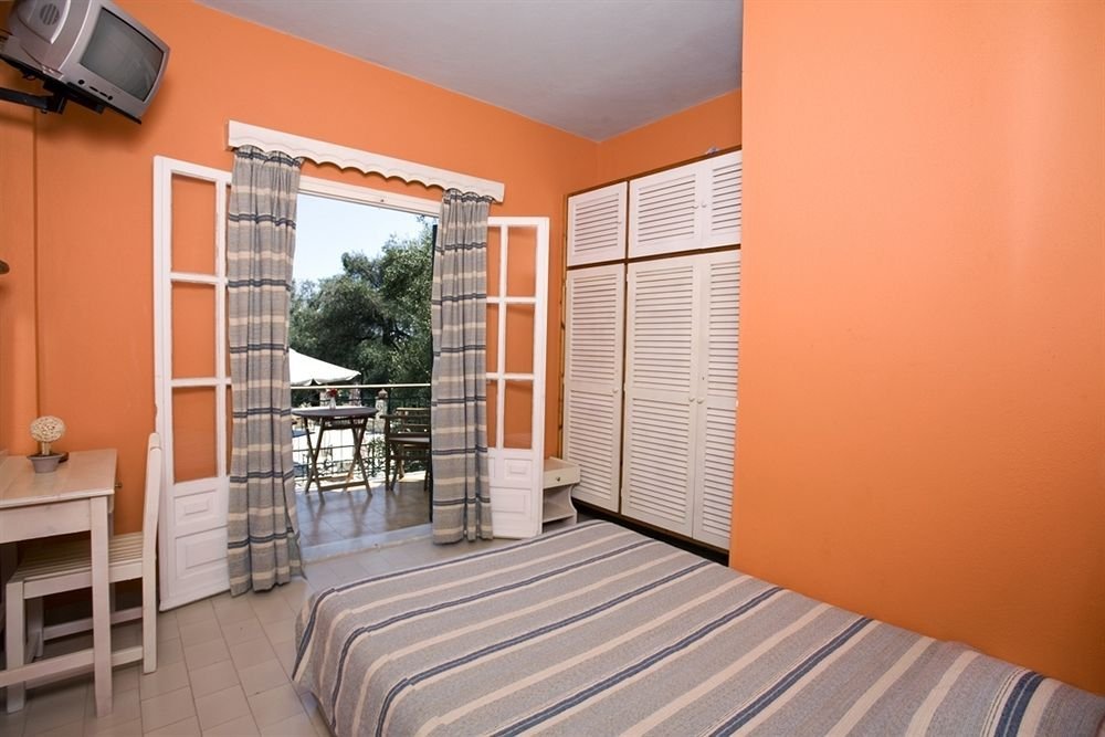 Фото Hotel Yannis Corfu