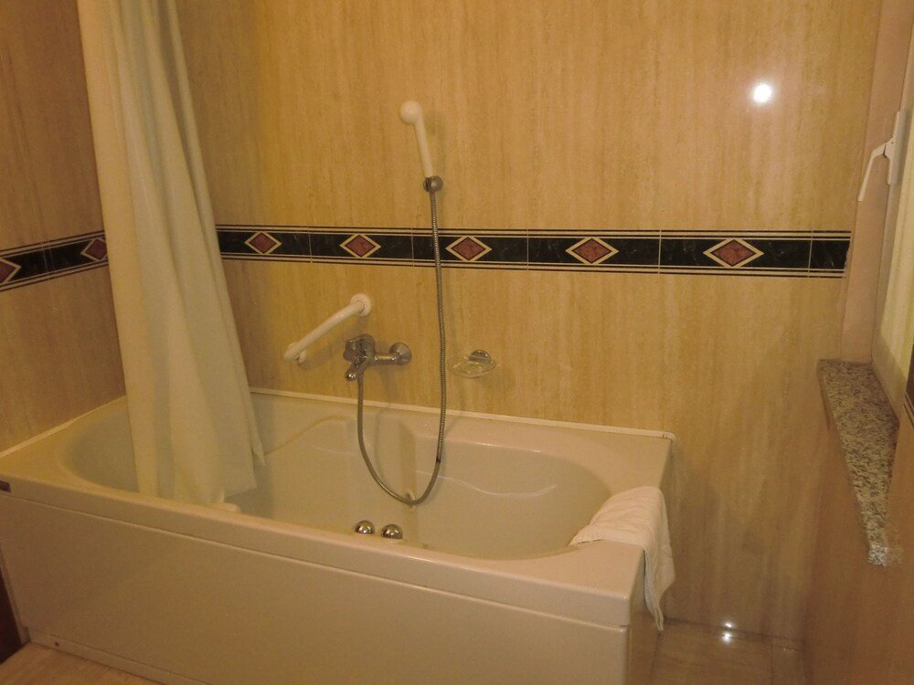 Фото Ariston