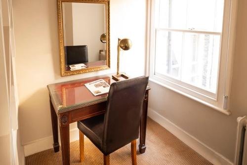 Фото The Fielding Hotel