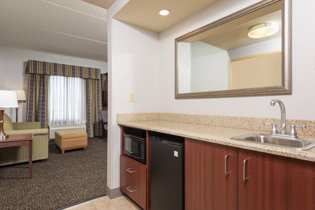 Фото Hampton Inn & Suites Indianapolis-Airport