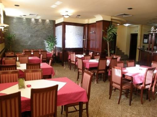 Фото Hotel Meridijan16