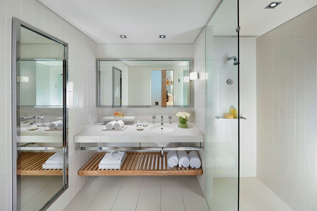 Фото Crown Promenade Melbourne