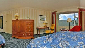 Гостиница Monterey Marriott