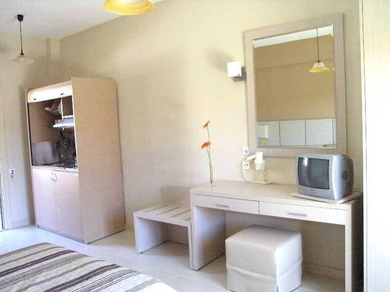 Фото Aristotelis Hotel