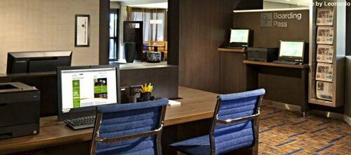 Гостиница Courtyard by Marriott Fort Myers Cape Coral в Форте Майерсе