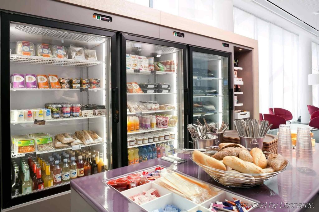 Фото Novotel Suites Paris Nord 18ème Hotel