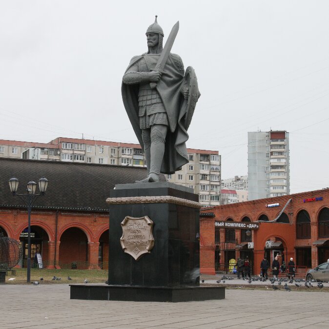 Памятник, мемориал Дмитрий Донской, Дзержинский, фото