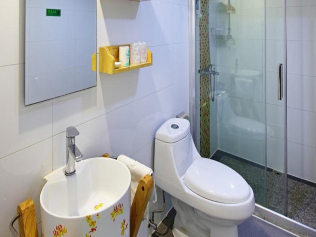 Фото Ln White House Hotel