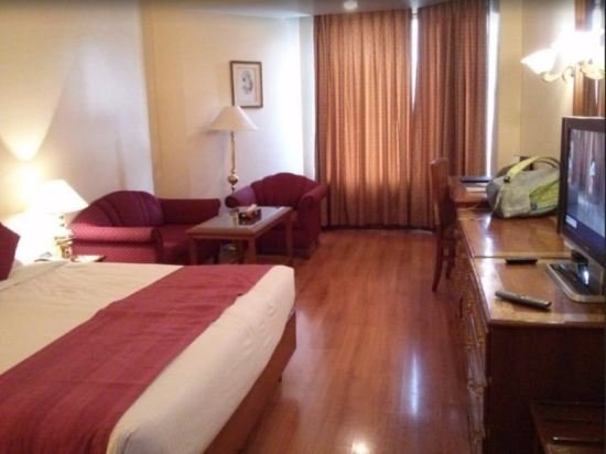 Фото The Capitol Hotel