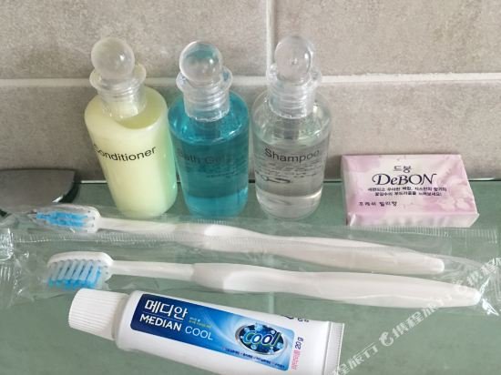 Фото Sinsa Residence and Guesthouse