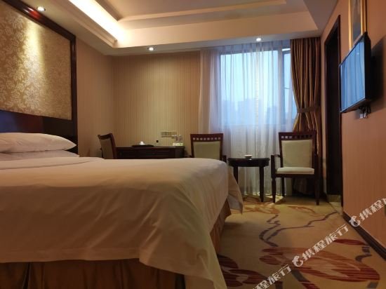 Фото Vienna Hotel Shenzhen Fenghuang Road