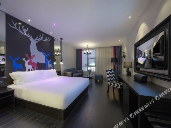Фото Atour Hotel (Changshu Wanda Plaza Changjiang Road)
