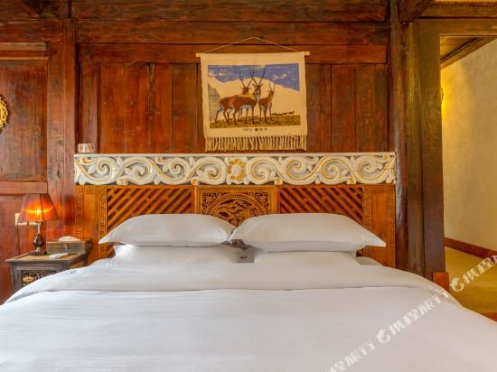 Фото Shangri La E Outfitting Boutique Hotel