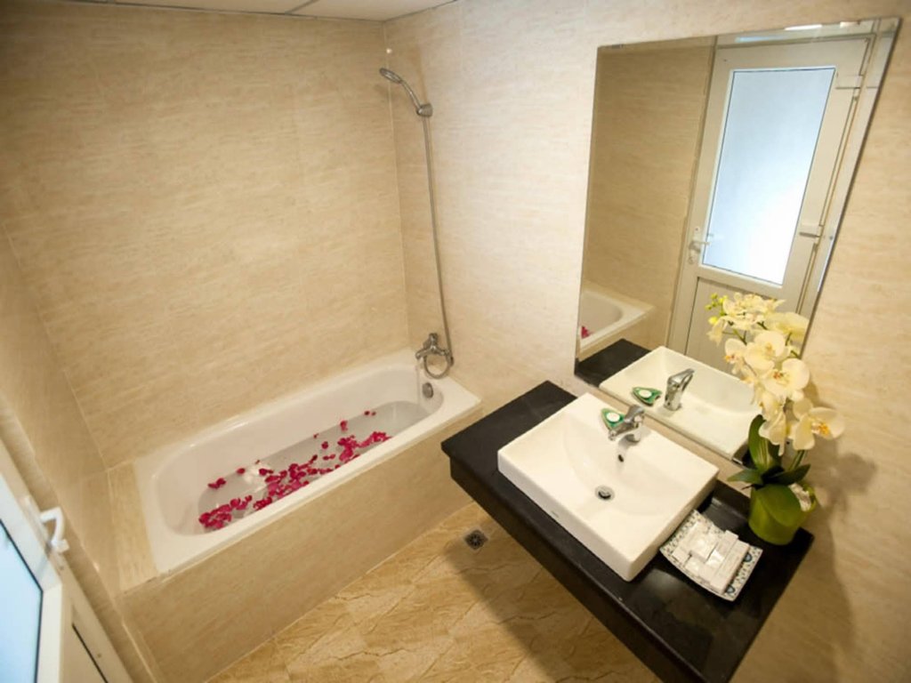 Фото Saigonciti Hotel A