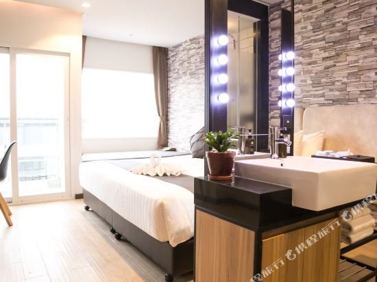 Фото T Pattaya Hotel