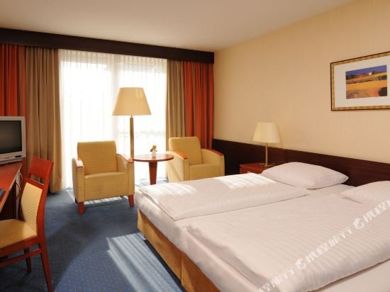 Фото Maritim Hotel Würzburg