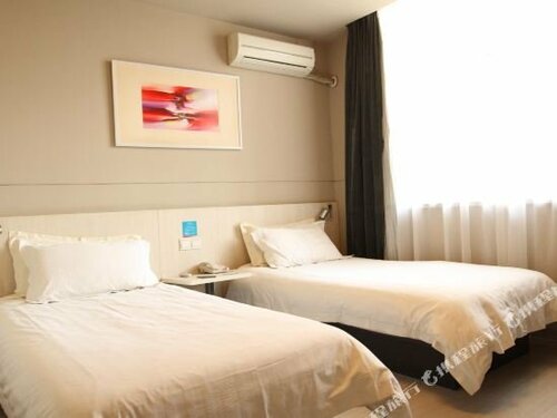 Гостиница Jinjiang Inn Wuxi Zhongshan Road в Уси