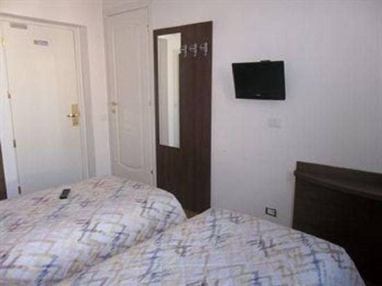 Фото Albergo Amalfi Milano