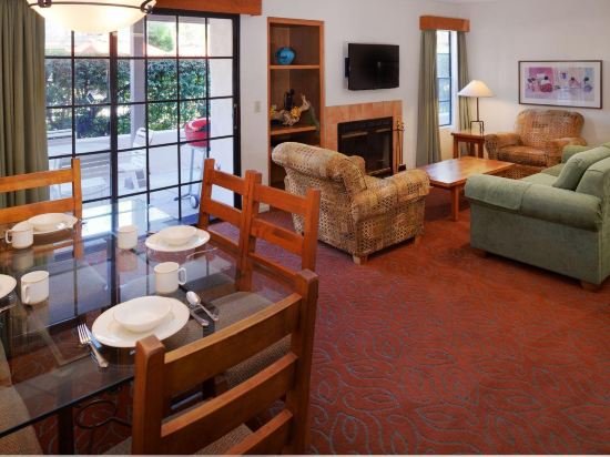 Фото Riviera Oaks Resort